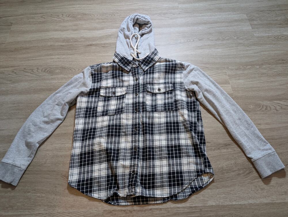 Forever 21 Womens Small Plaid Hooded Shirt Gray Black Button Front Long Sleeve